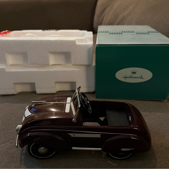 Kissy car classic hallmark brand new in box - Picture 3 of 6